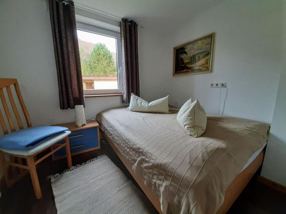Suedeifel Ferienhaeuser Christian Faust Villa Zweifelscheid Luaran gambar