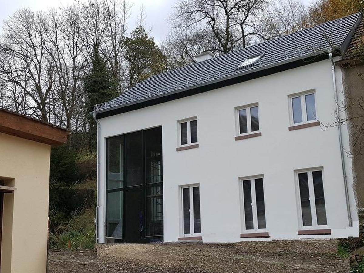 Suedeifel Ferienhaeuser Christian Faust Villa Zweifelscheid Luaran gambar