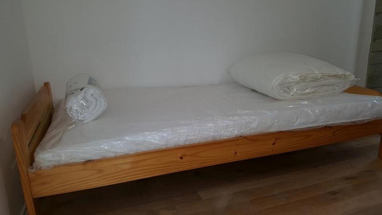 Suedeifel Ferienhaeuser Christian Faust Villa Zweifelscheid Luaran gambar